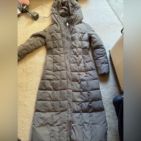EUC Cole Haan Signature Long Down Filled Puffer Coat Parka womens Med - Picture 1 of 8